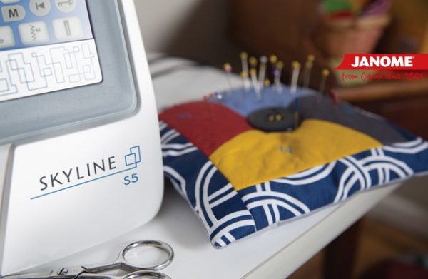 JANOME SKYLINE S5 - Imagen 4